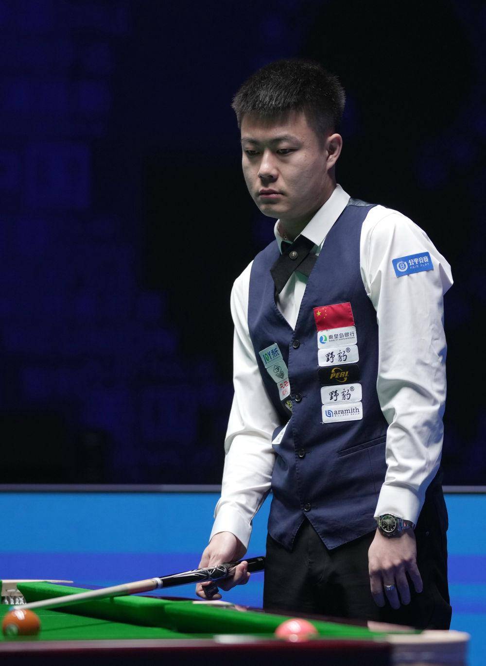 通过这些元 通过这些元