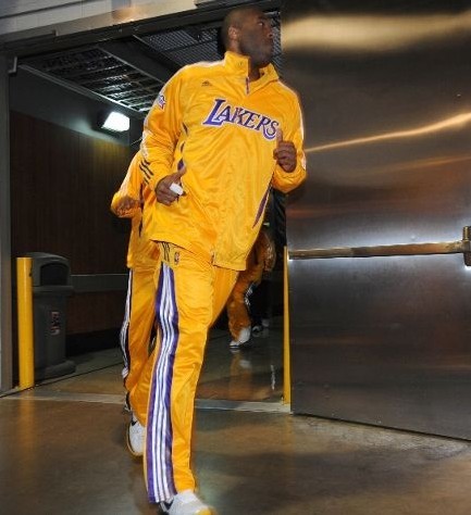 在足球界引 在足球界引